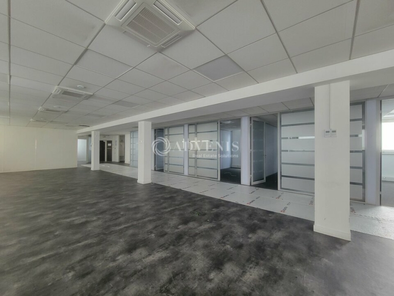 Location Bureaux SAINT-DENIS (93200) - Photo 4
