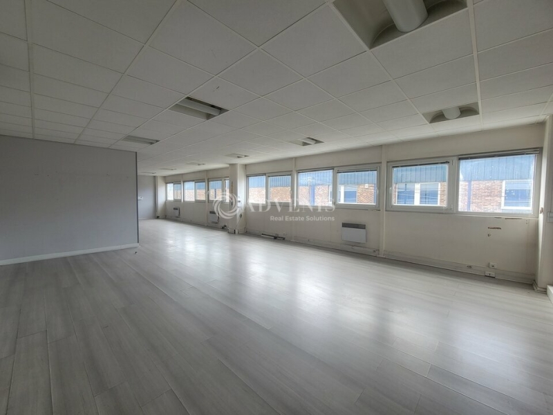 Location Bureaux et activités légères SAINT-DENIS (93200) - Photo 4