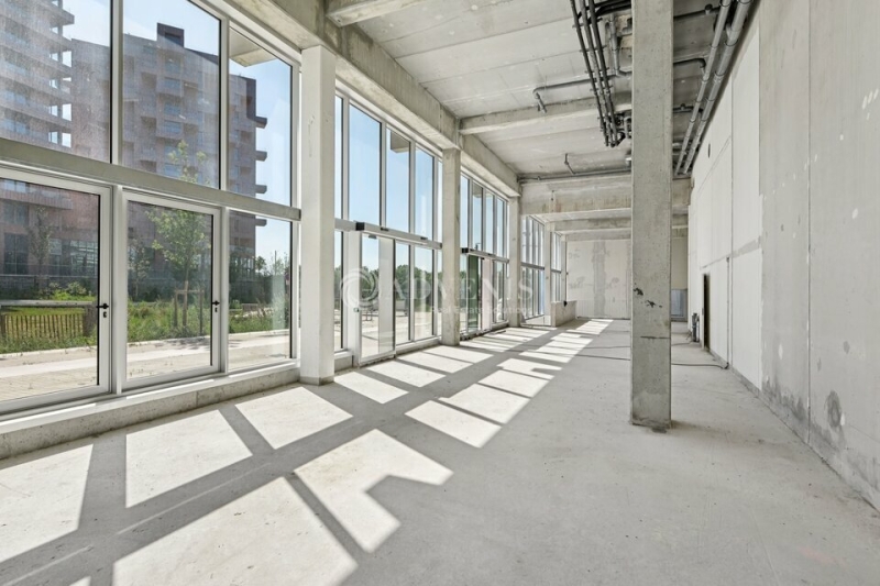 Location Commerces SAINT OUEN (93400) - Photo 3