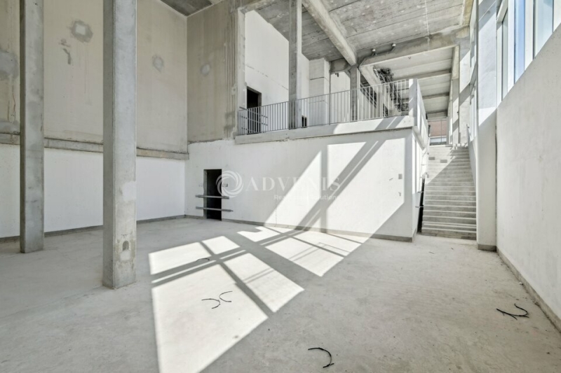Location Commerces SAINT OUEN (93400) - Photo 4
