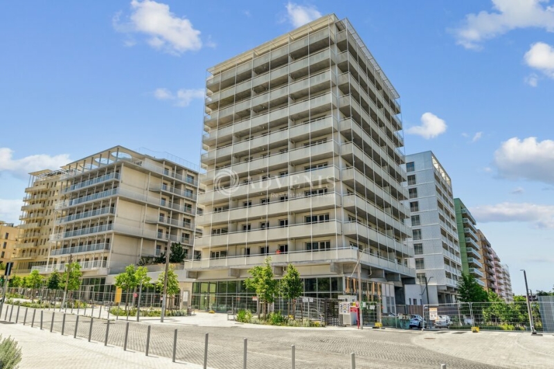 Location Commerces SAINT OUEN (93400) - Photo 1