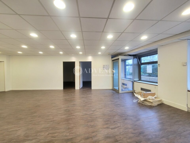 Location Commerces LA GARENNE COLOMBES (92250) - Photo 4