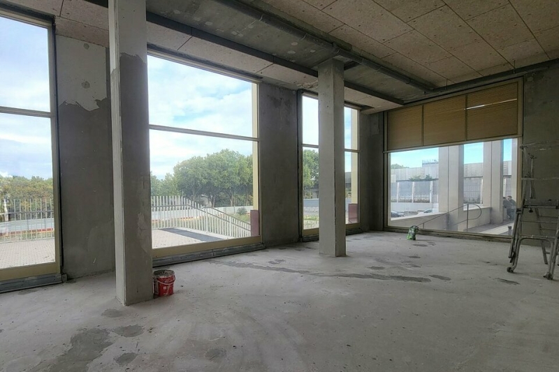 Location Commerces Saint-Denis (93200) - Photo 3