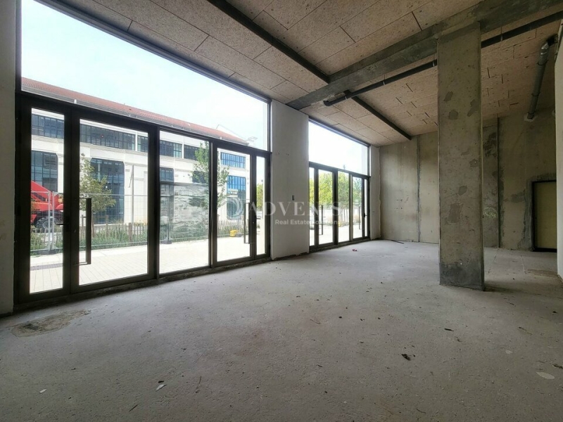 Location Commerces SAINT-DENIS (93200) - Photo 4