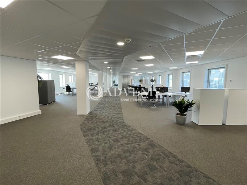 Location Bureaux COURBEVOIE (92400) - Photo 13