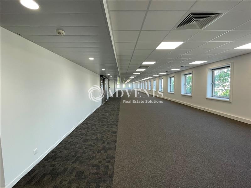 Location Bureaux COURBEVOIE (92400) - Photo 14