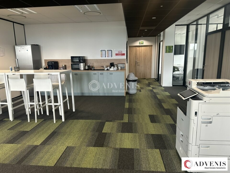 Location Bureaux LESQUIN (59810) - Photo 3