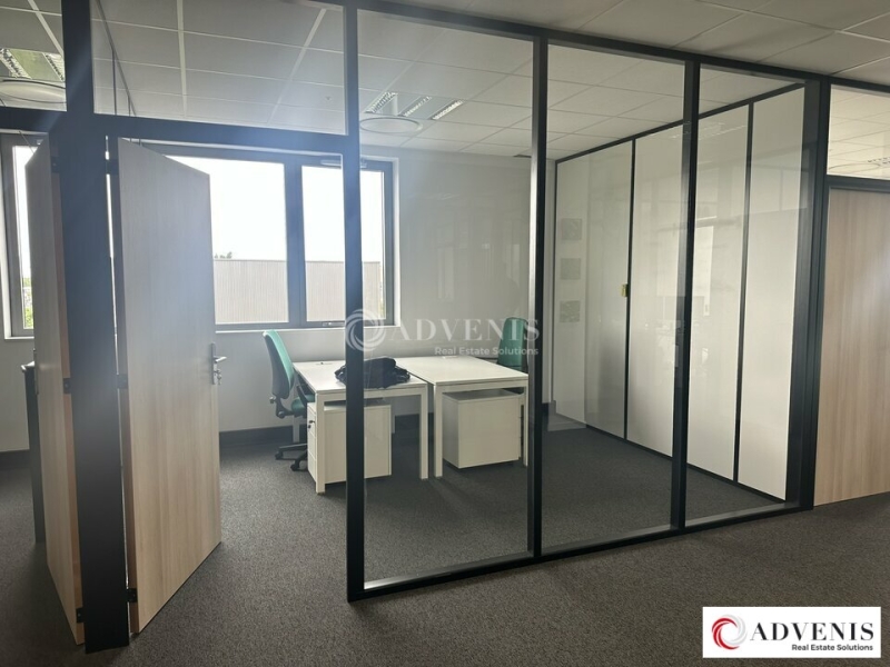 Location Bureaux LESQUIN (59810) - Photo 4