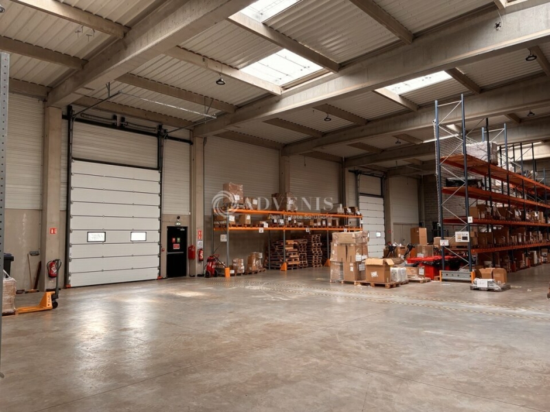 Location Entrepôts LESQUIN (59810) - Photo 3