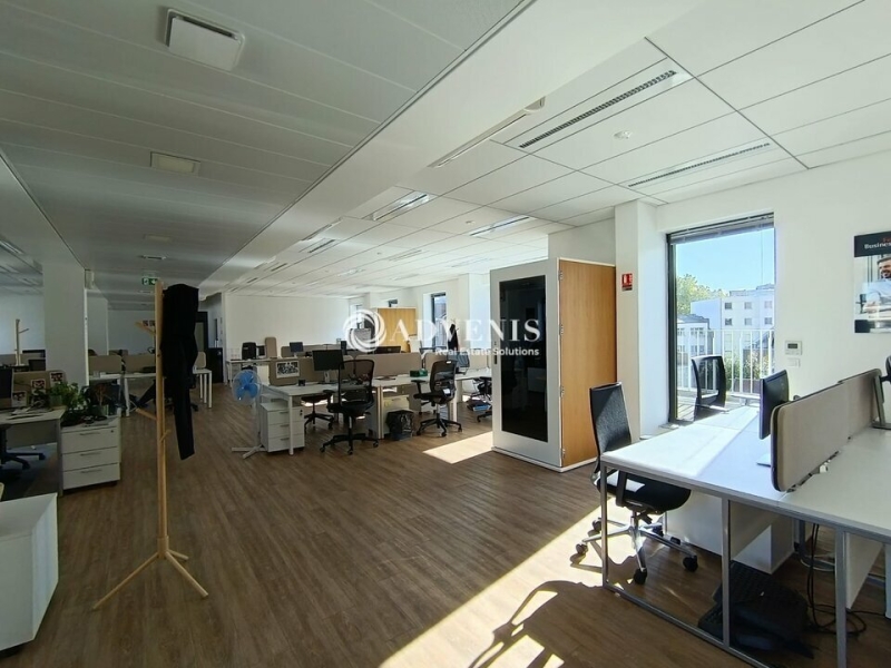 Location Bureaux LILLE (59000) - Photo 2