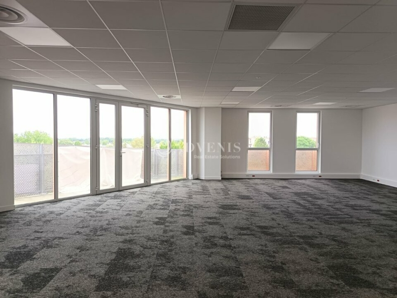 Location Bureaux VILLENEUVE D'ASCQ (59650) - Photo 4