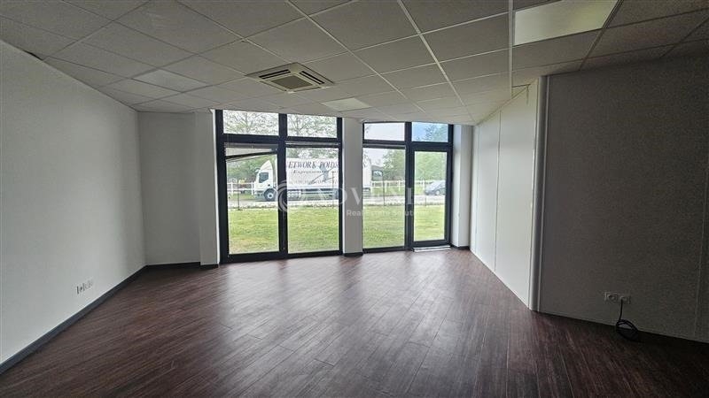Location Bureaux WAMBRECHIES (59118) - Photo 2