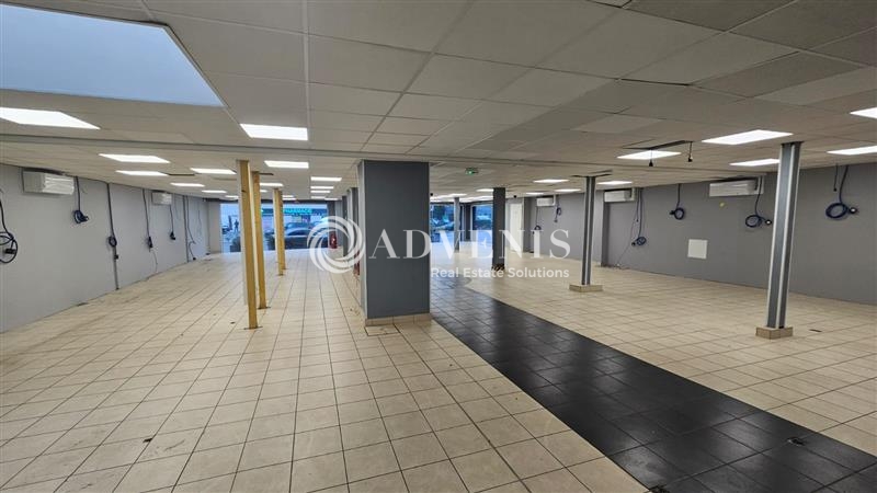 Location Commerces MARCQ EN BAROEUL (59700) - Photo 3