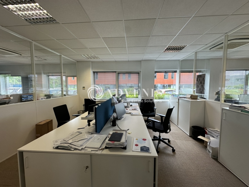 Location Bureaux WAMBRECHIES (59118) - Photo 4