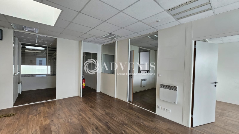 Location Entrepôts SAINGHIN EN MELANTOIS (59262) - Photo 6