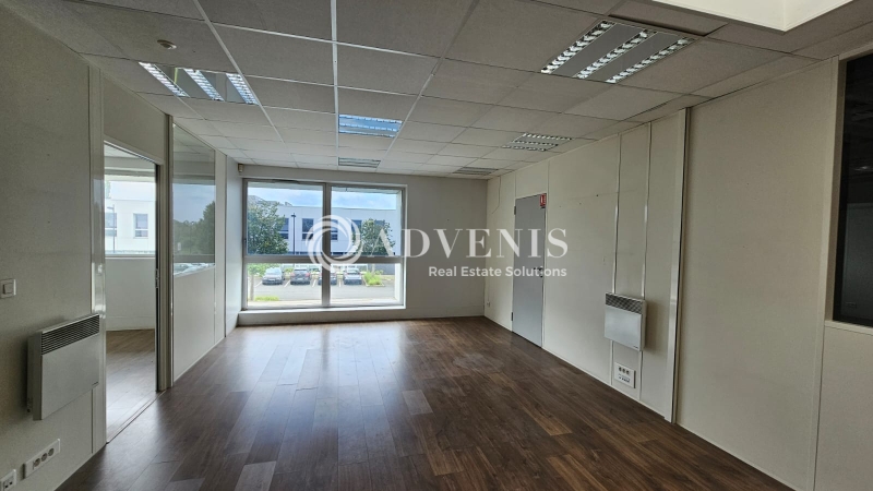 Location Entrepôts SAINGHIN EN MELANTOIS (59262) - Photo 9