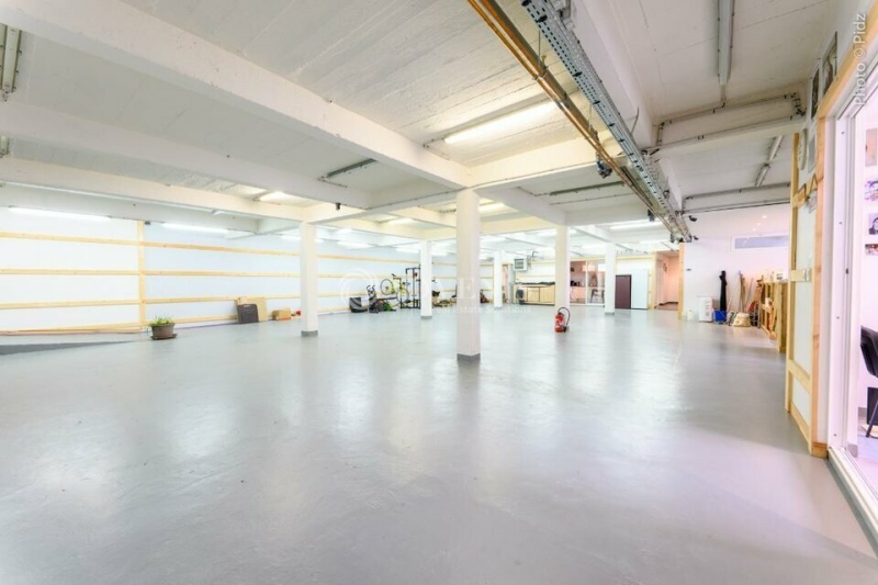 Vente Investisseur Entrepôts LA BASSÉE (59480) - Photo 2