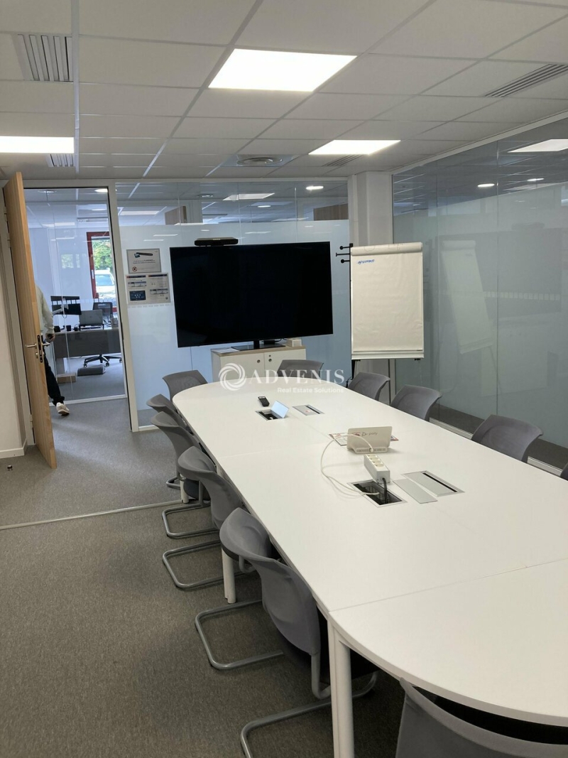 Location Bureaux LESQUIN (59810) - Photo 8