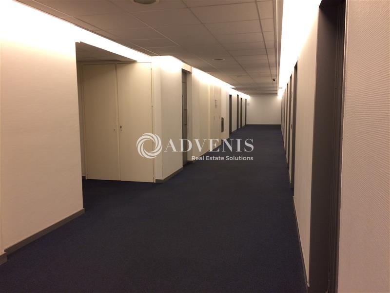 Location Bureaux CROIX (59170) - Photo 4