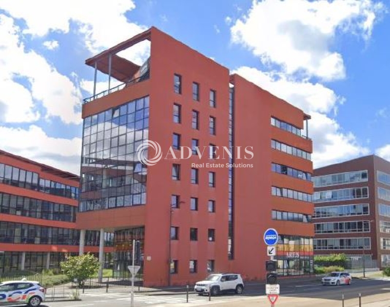 Location Bureaux LE MANS (72000) - Photo 1