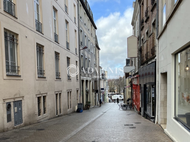 Vente Utilisateur Commerces LE MANS (72000) - Photo 2