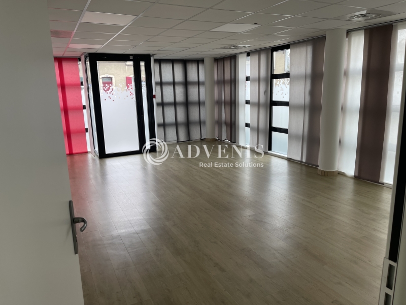 Location Bureaux LE MANS (72100) - Photo 2