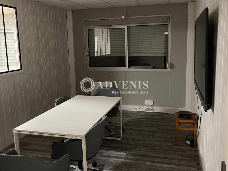 Location Bureaux SAINT SATURNIN (72650) - Photo 3