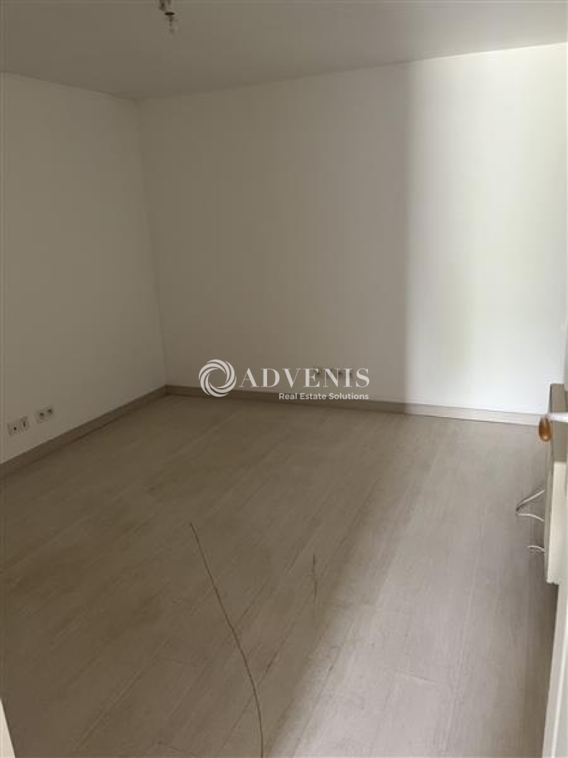 Location Bureaux et activités légères ALLONNES (72700) - Photo 5