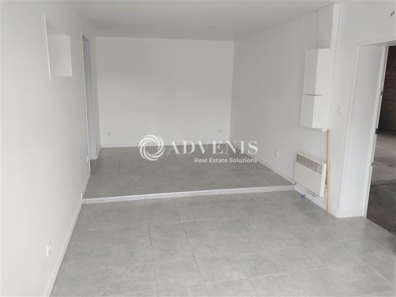 Location Entrepôts LE MANS (72100) - Photo 3