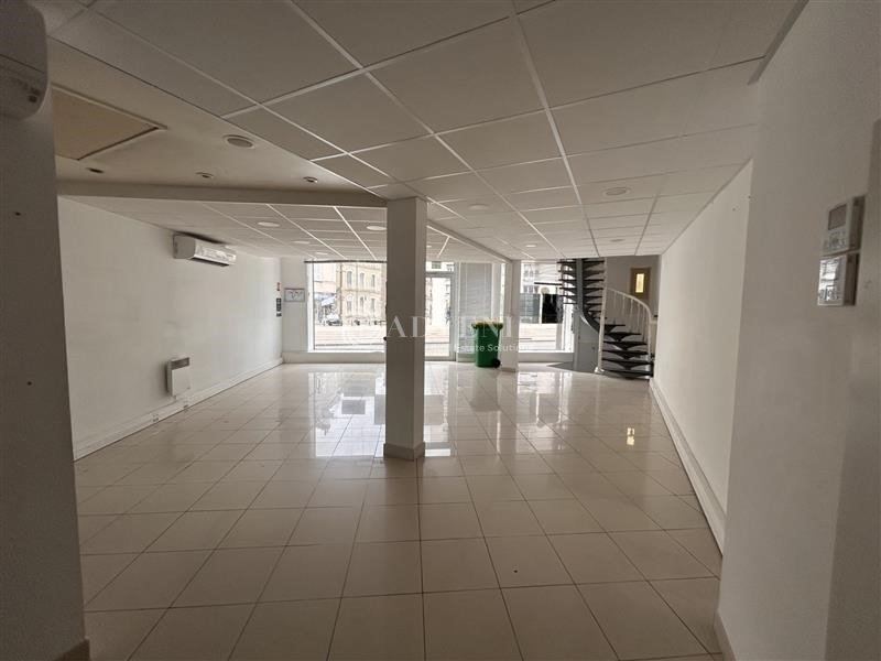 Location Commerces LE MANS (72000) - Photo 2