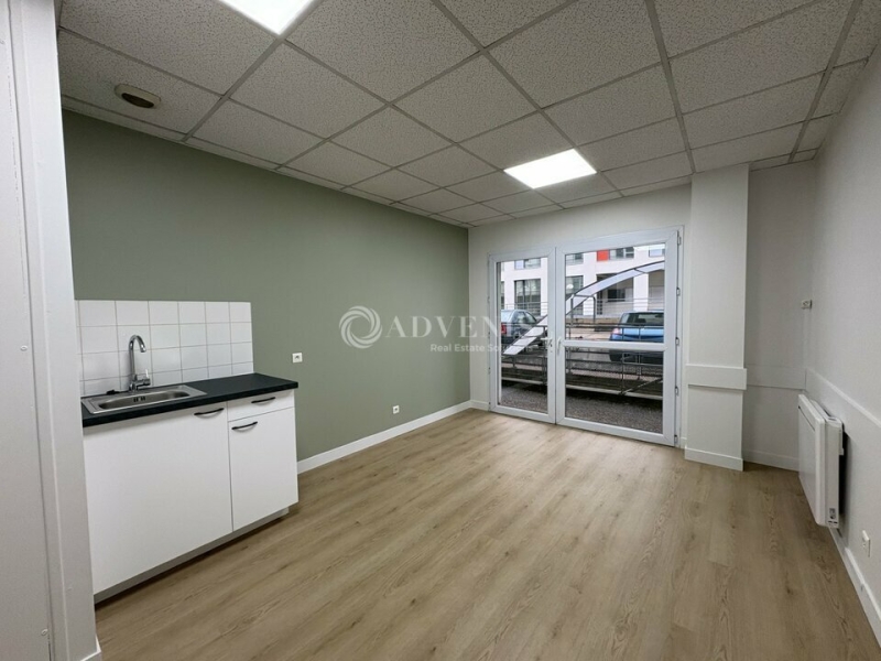 Location Bureaux LE MANS (72100) - Photo 4