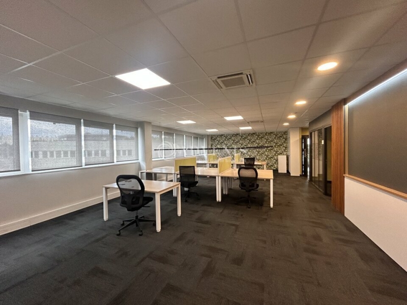 Location Bureaux LE MANS (72000) - Photo 2