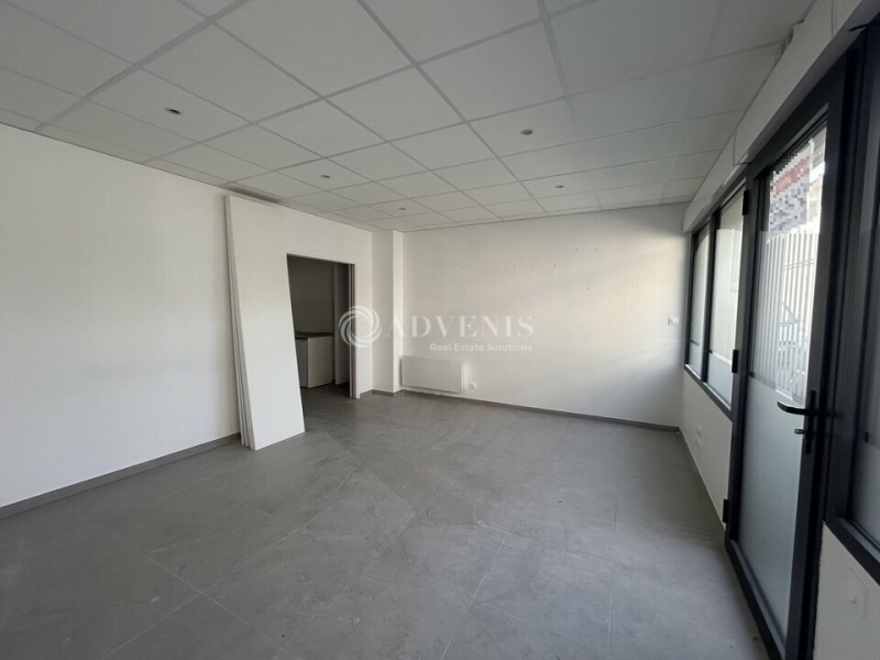 Location Bureaux LE MANS (72100) - Photo 1