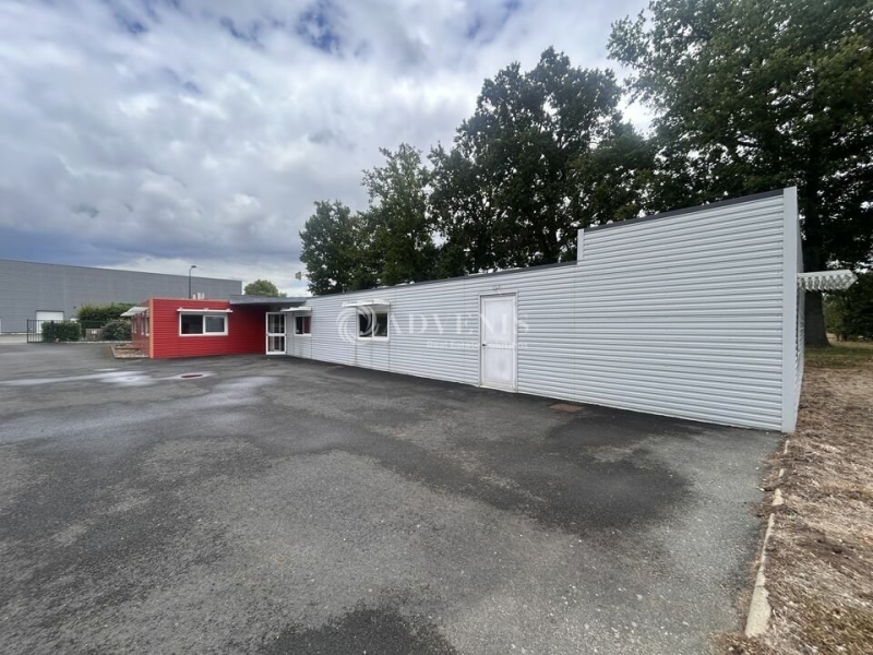 Location Bureaux et activités légères CHANGE (72560) - Photo 5