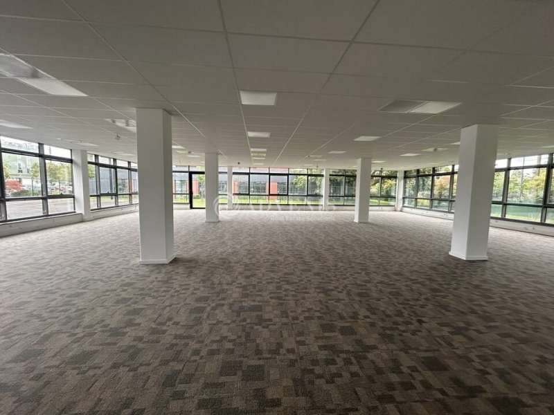 Location Bureaux LE MANS (72000) - Photo 1