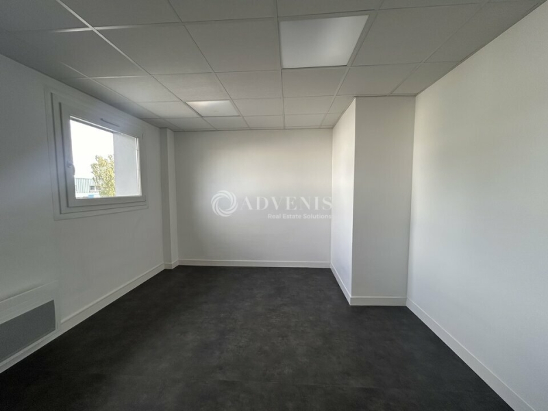 Location Bureaux LE MANS (72100) - Photo 6
