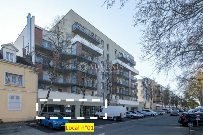 Location Commerces LE MANS (72100) - Photo 1