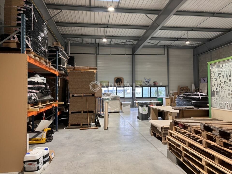Location Activités Entrepôts LE MANS (72100) - Photo 2