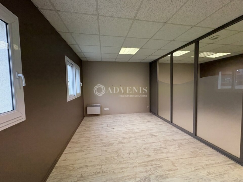 Location Bureaux LE MANS (72100) - Photo 3