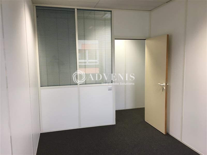 Location Bureaux EMERAINVILLE (77184) - Photo 6