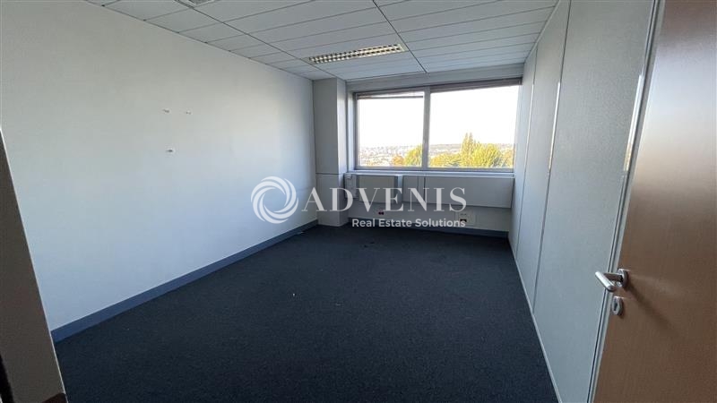 Location Bureaux NOISY LE GRAND (93160) - Photo 4