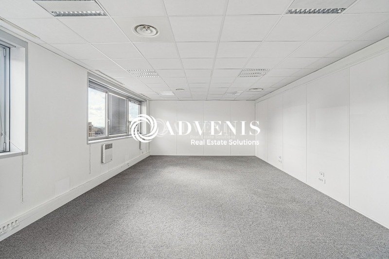 Vente Investisseur Bureaux NOISY LE GRAND (93160) - Photo 10