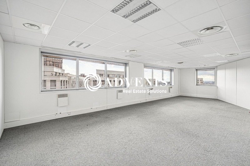 Vente Investisseur Bureaux NOISY LE GRAND (93160) - Photo 4