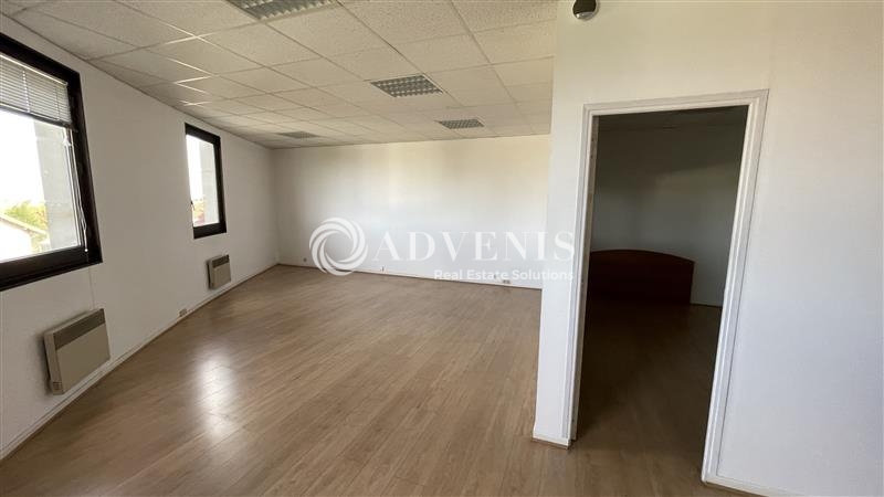 Location Bureaux TORCY (77200) - Photo 11