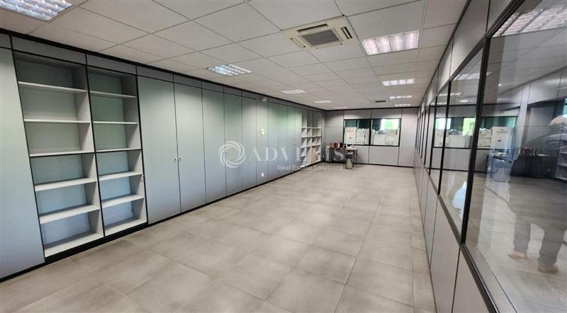 Location Activités Entrepôts FERRIERES-EN-BRIE (77164) - Photo 10