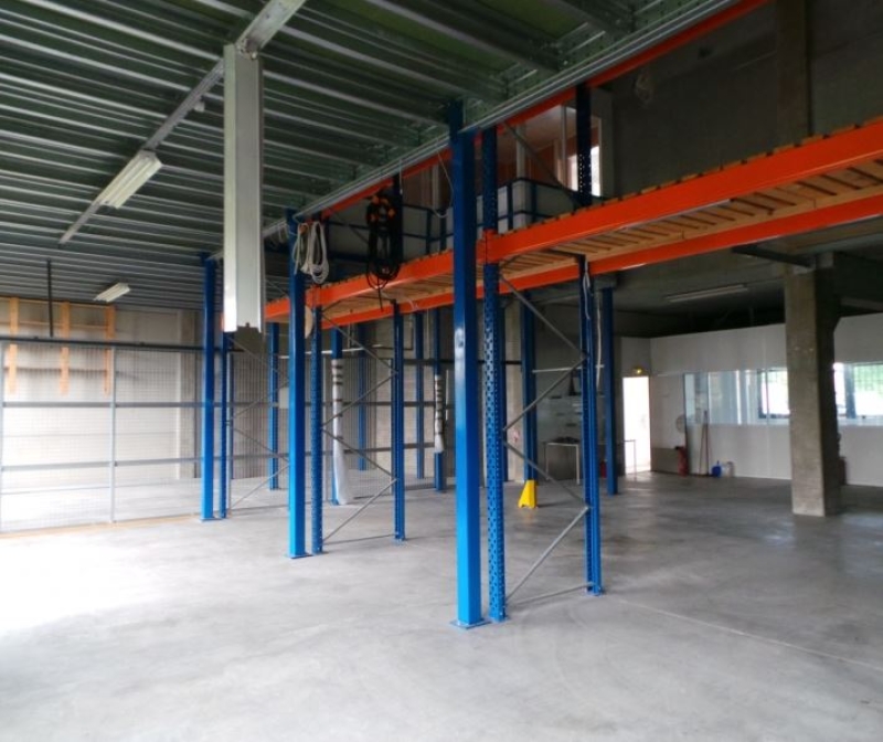 Location Activités Entrepôts BUSSY SAINT MARTIN (77600) - Photo 1