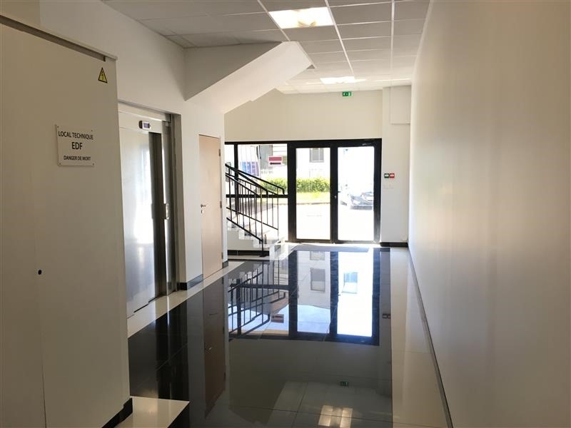 Location Bureaux TORCY (77200) - Photo 9