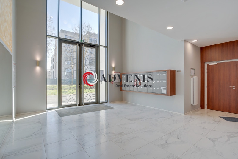 Vente Utilisateur Bureaux CHESSY (77700) - Photo 5