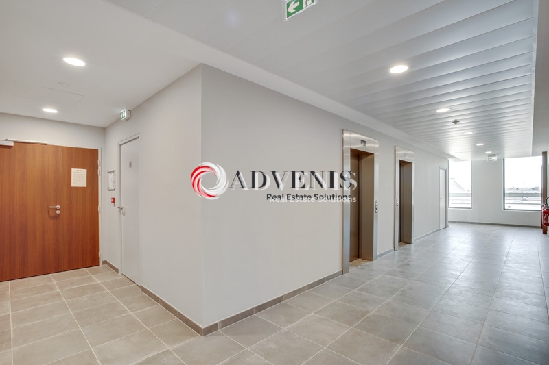 Vente Utilisateur Bureaux CHESSY (77700) - Photo 7