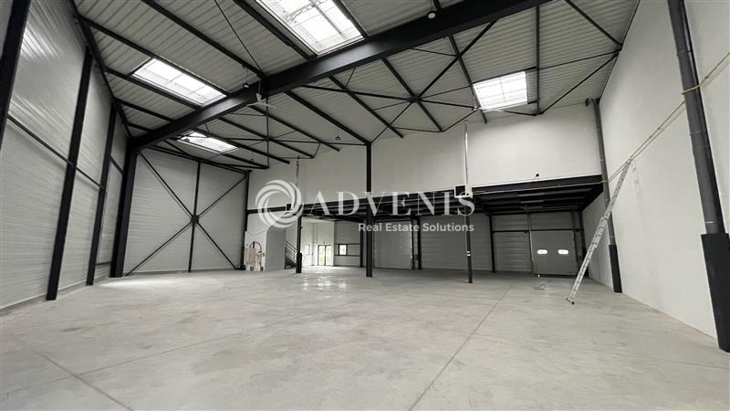 Location Activités Entrepôts CHANTELOUP EN BRIE (77600) - Photo 2